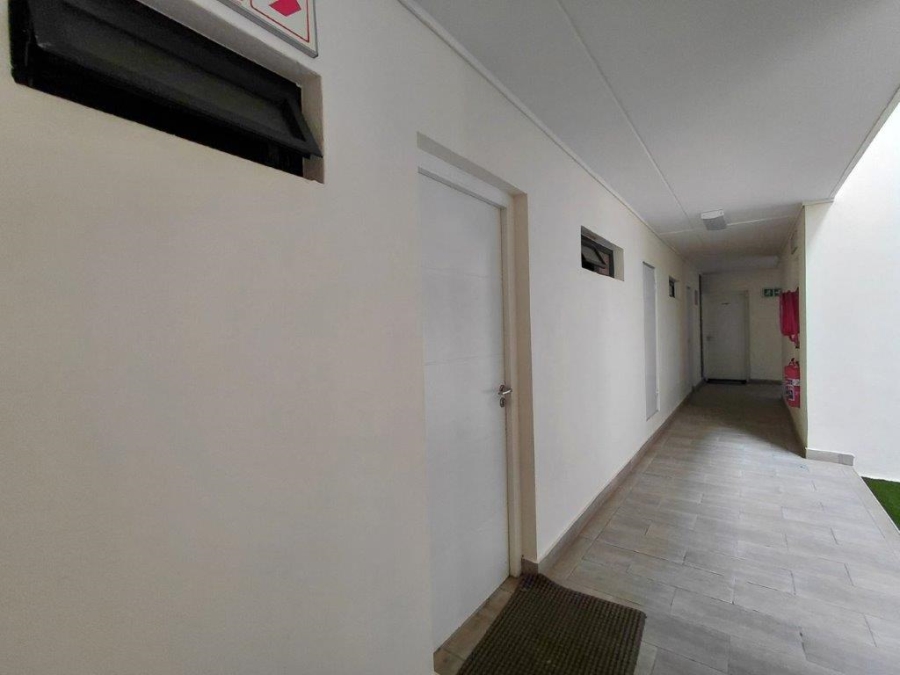 1 Bedroom Property for Sale in Firlands Western Cape